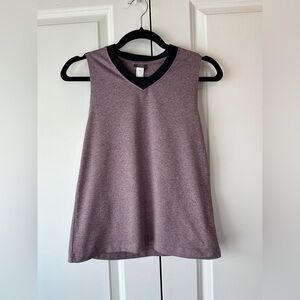 Oiselle Women’s V-Neck Purple & Black Tank (Size XS)